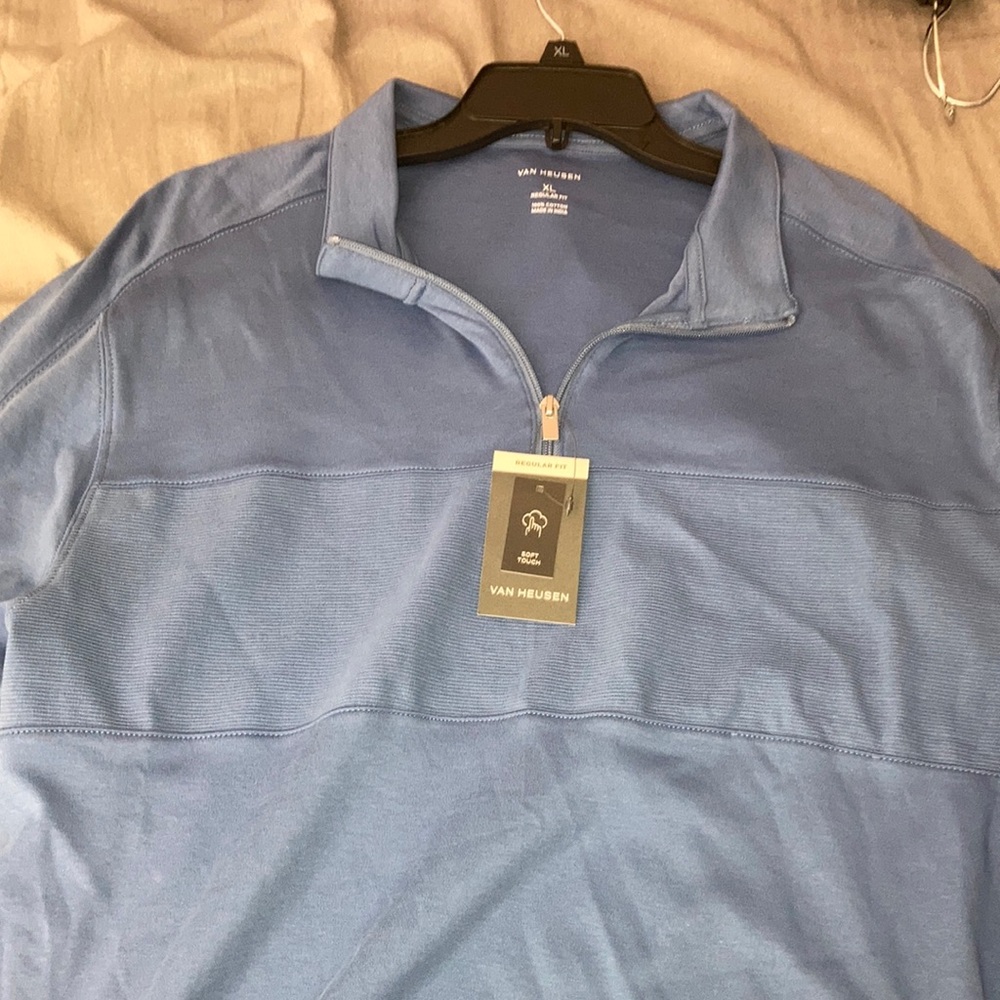 NWT Van Heusen lightweight quarter zip